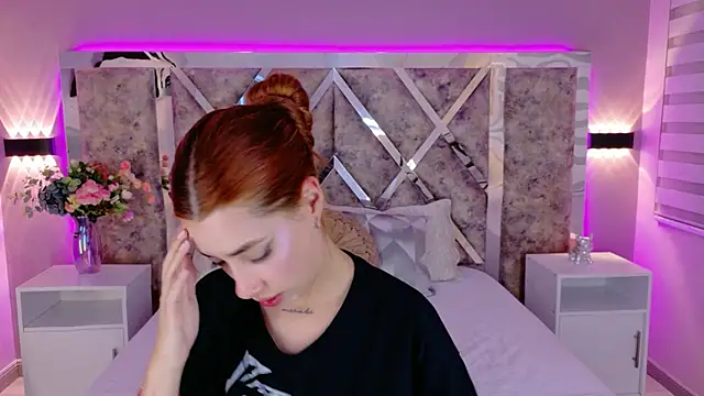 LolaGray__'s Live XXX Chat