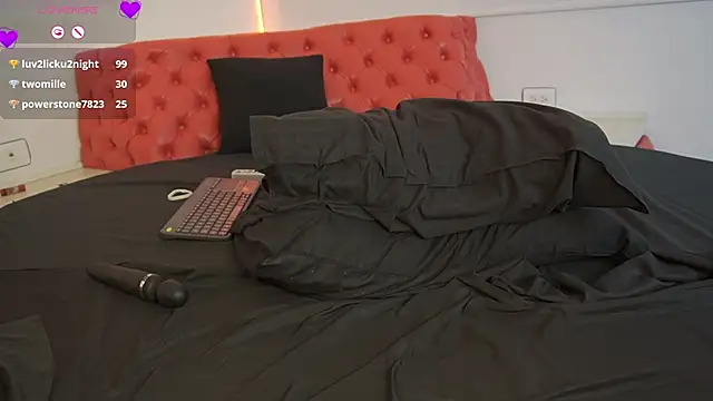 Petitte_Mussa Chat XXX live