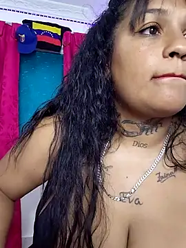 دردشة Michelle_Brito1 الجنسية المباشرة