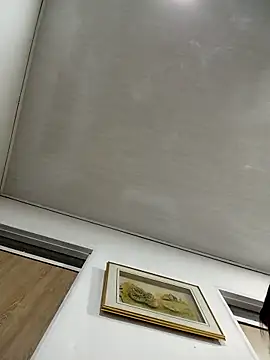 Chat +18 de SharonDustLove ao vivo