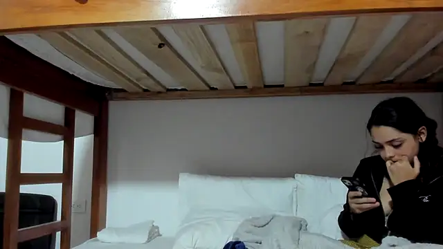 RedNDizzy Chat XXX in diretta