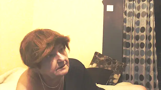 MioritaHard's Live XXX Chat