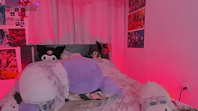 MissCurvyTop Live XXX Chat