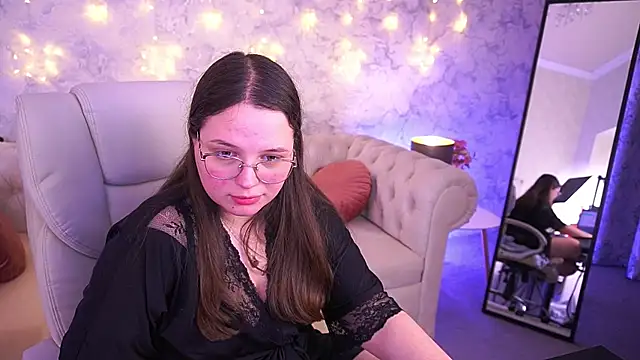 SophieDreamss' Live XXX Chat