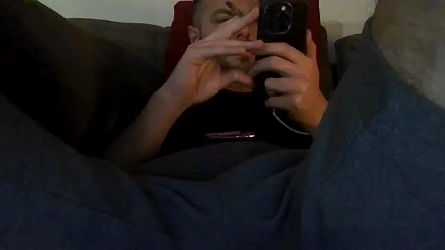 Chat XXX en directo de cheekycherryx