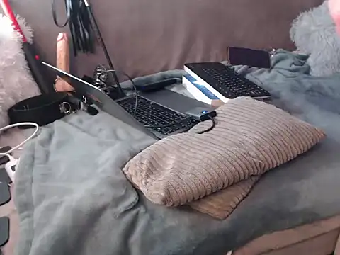 Chat XXX ao vivo de GoddessMonicaAngels