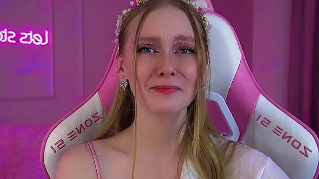 دردشة AgataFoxley الجنسية المباشرة