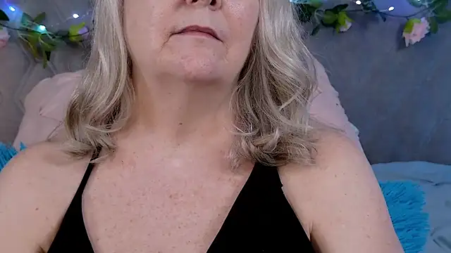 Chat XXX en directo de Kaitlyn_Winters