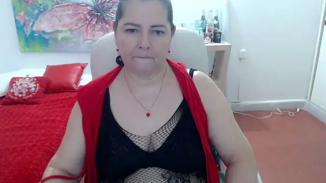 leonela_69 现场XXX聊天