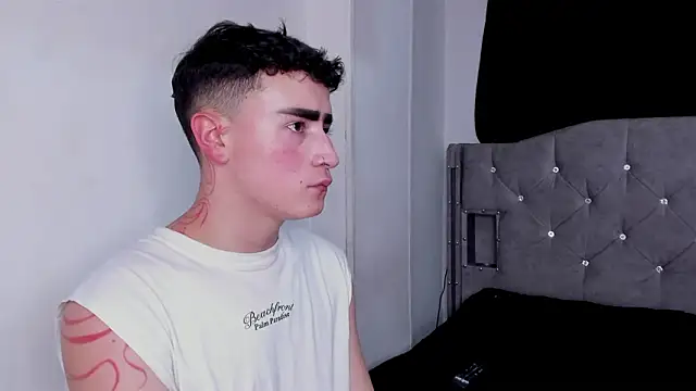 naughtysalomon__ Webcam show