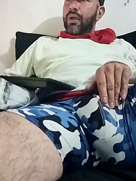 แชท XXX สดของ hairyandbigmann