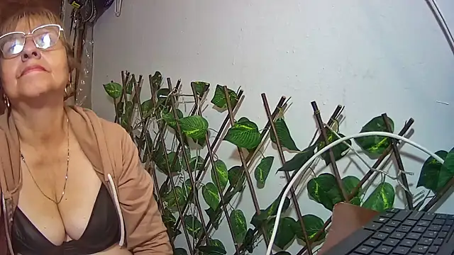 nicoltatiana_ 现场XXX聊天