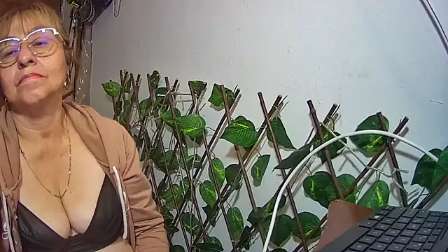 nicoltatiana_ 라이브 XXX 채팅