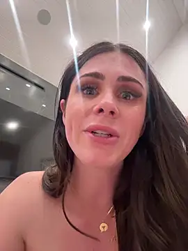 aus_queen's Live XXX Chat