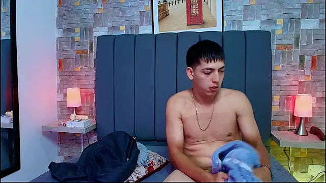 aaron_antonella_mds Chat XXX live