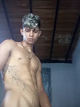 God_Eros_23cm Adlı Modelin Web Kamerası Şovu