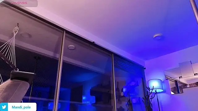 mandi4pole_: онлайн-секс-чат