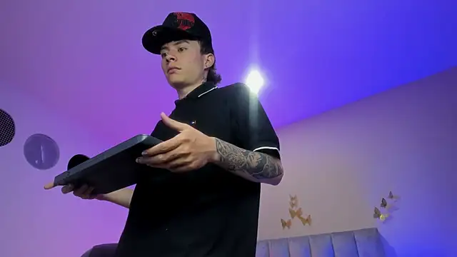 Nascary_Fox: онлайн-секс-чат