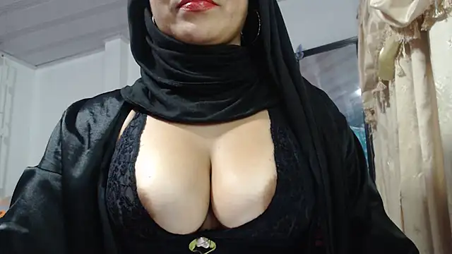 nadia__abaud Live XXX Chat