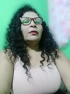 Chat +18 de Amarantha25 ao vivo