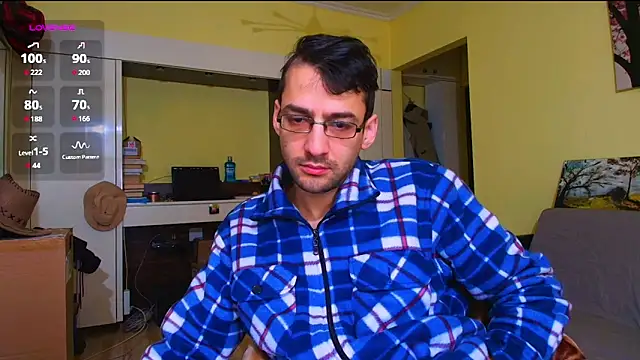 HungEddy: απευθείας συνομιλία ΧΧΧ