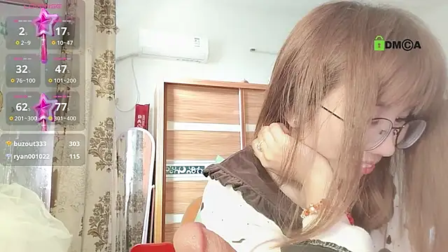 Lili_666's Live XXX Chat