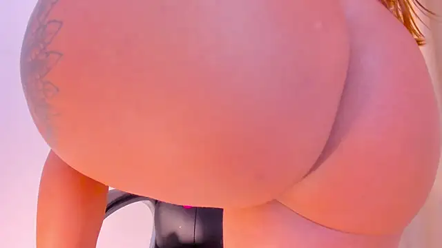 MariamRivera_ Adlı Modelin Canlı XXX Sohbeti