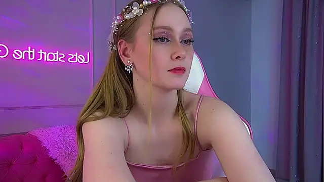 AgataFoxley: онлайн-секс-чат