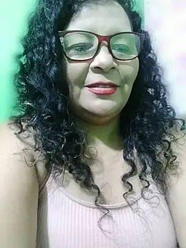 Chat +18 de Amarantha25 ao vivo