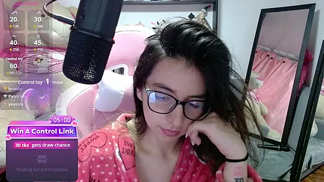 Maggie_Fox3 élő XXX-chatje