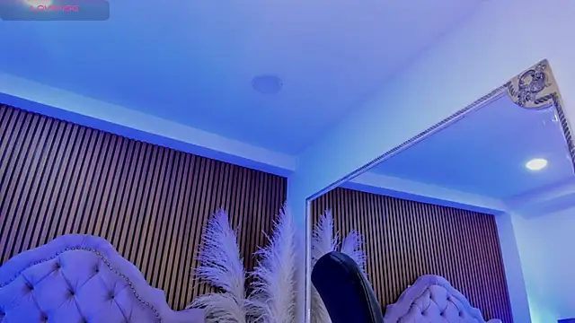 SelenaStonne 现场XXX聊天