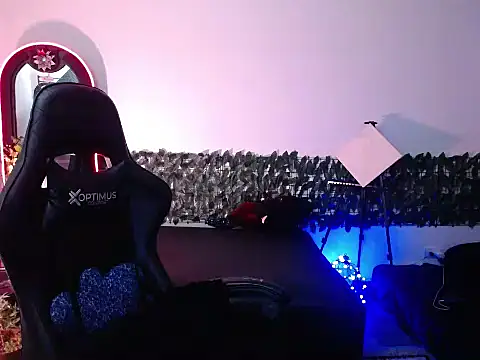 Anastasiabasst__ élő XXX-chatje