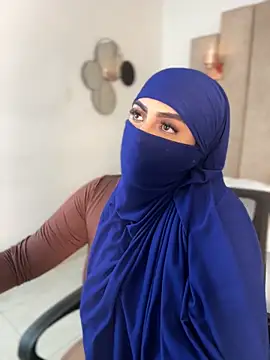 rashaaa_n Webbikameraesitys