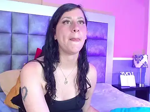 Chatroom XXX en direct de LunaDamasco