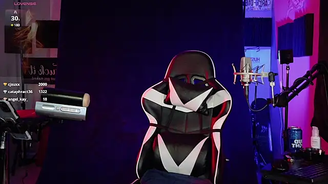 FiftyShadez: вебкам-шоу