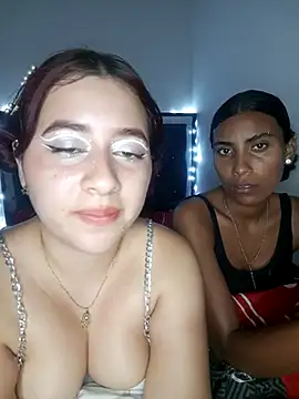 دردشة Chloe_Sky_love الجنسية المباشرة