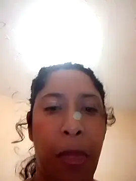 Chat XXX ao vivo de hotaniani