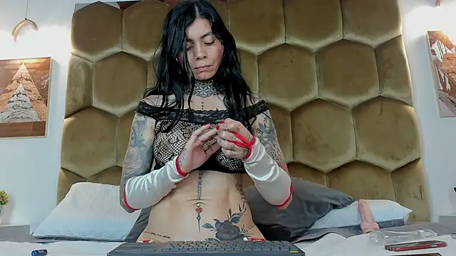 Mia_Reyesjs Chat XXX in diretta