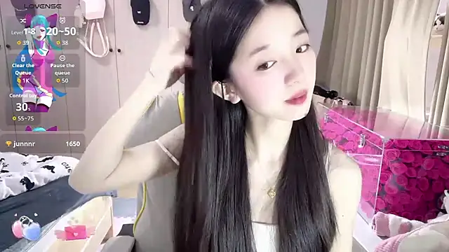 OiOi-666 Show Webcam