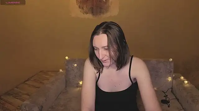 SelestiaSnata Adlı Modelin Canlı XXX Sohbeti