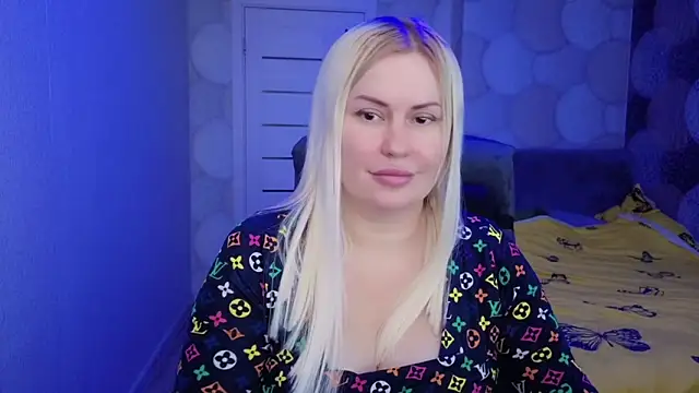 natusik 现场XXX聊天