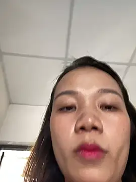 An-An19 élő XXX-chatje