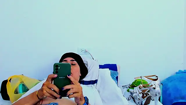 Онлайн чат XXX HorniestMilf