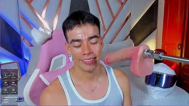 its_liam18 Show in webcam