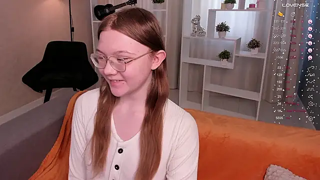 luv_tessaのウェブカメラショー