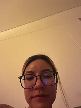 Pretty_roxxyy: απευθείας συνομιλία ΧΧΧ