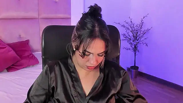 RouseWhitte Live XXX-Chat