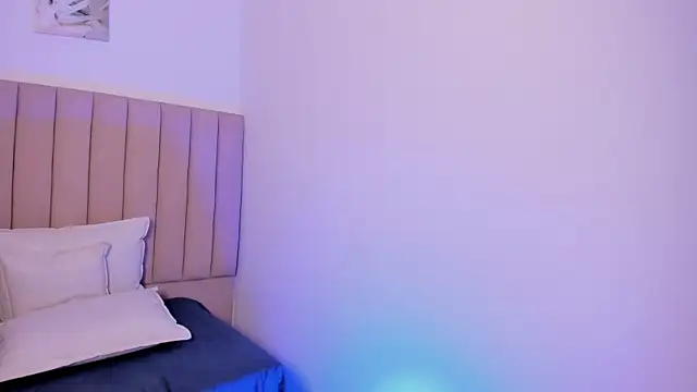 Dennise_Sinclair's Webcam Show