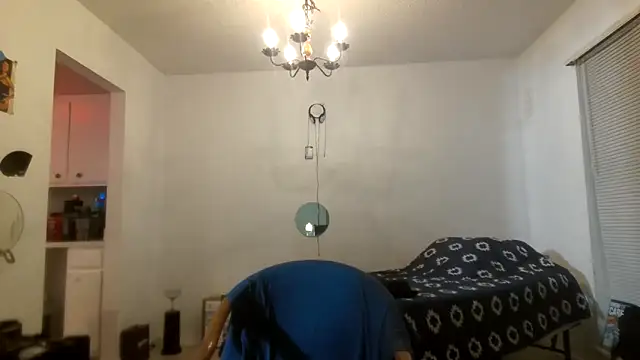 Peachestabby147 webkamerás műsora