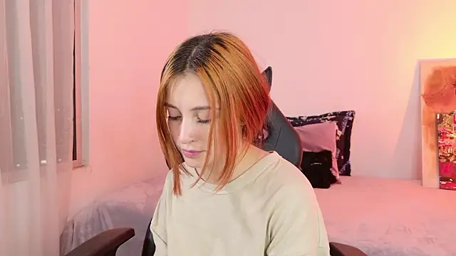 Chat +18 de annie_mora ao vivo